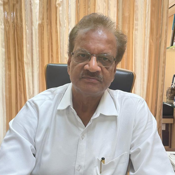 Dr L C jain